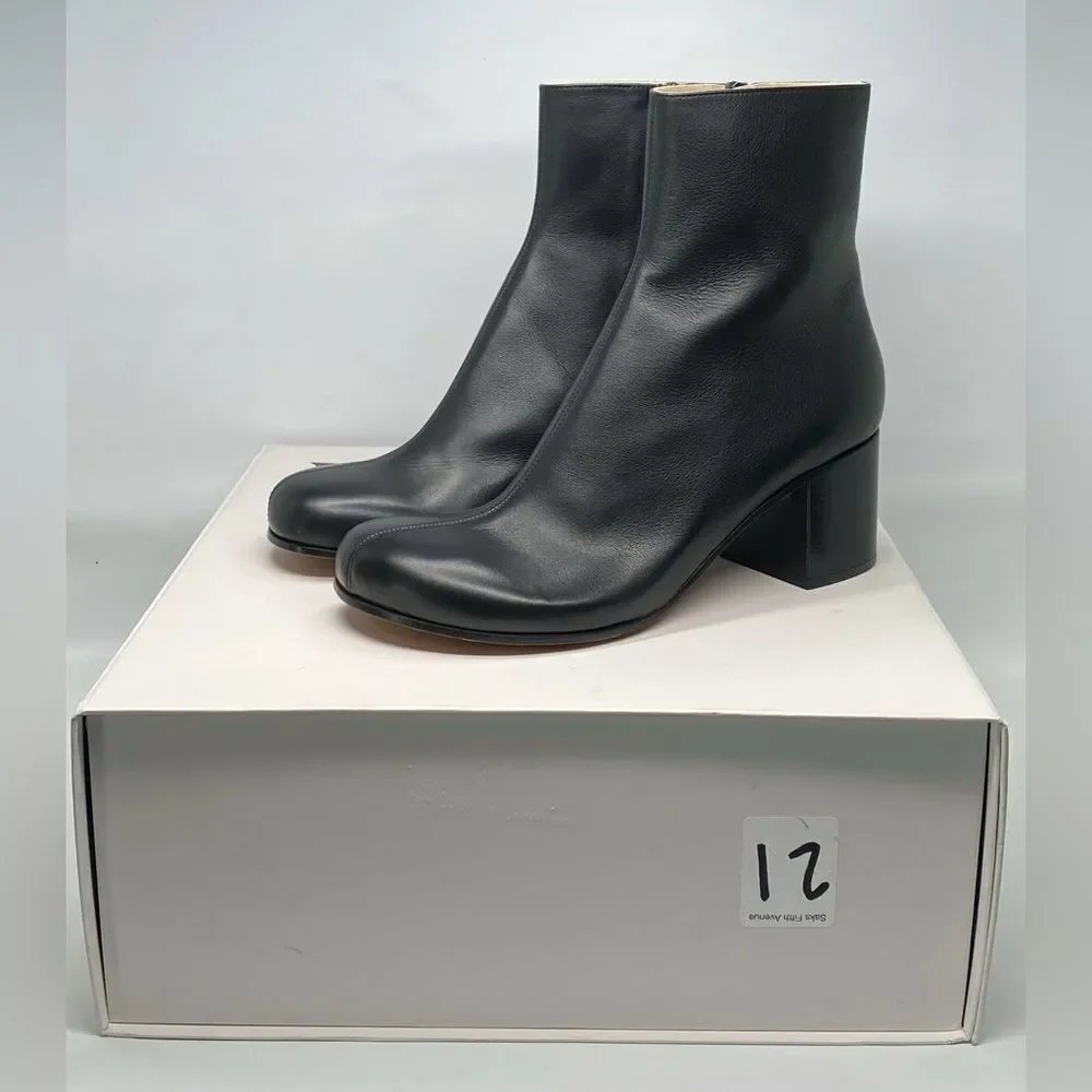 Loewe never worn